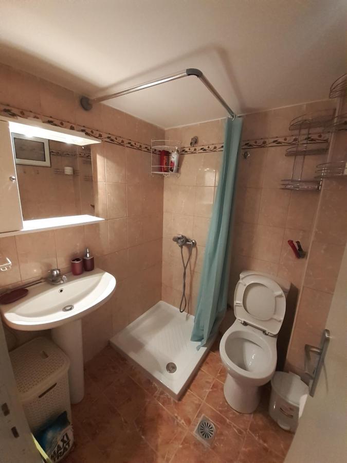 شقة Yellow House كالاماتا المظهر الخارجي الصورة
